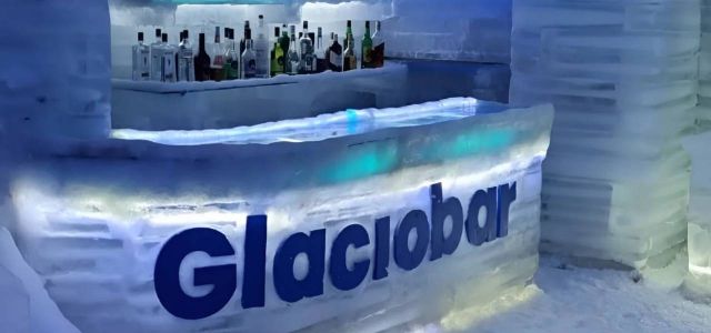 Glaciobar primer Bar de Hielo de Argentina